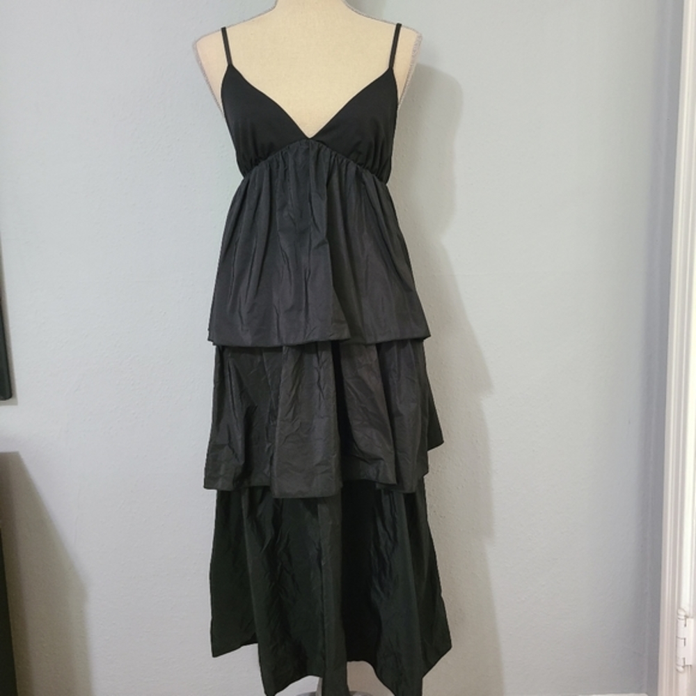 Zara Spaghetti Strap Ruffled Black Midi Dress‎ Medium